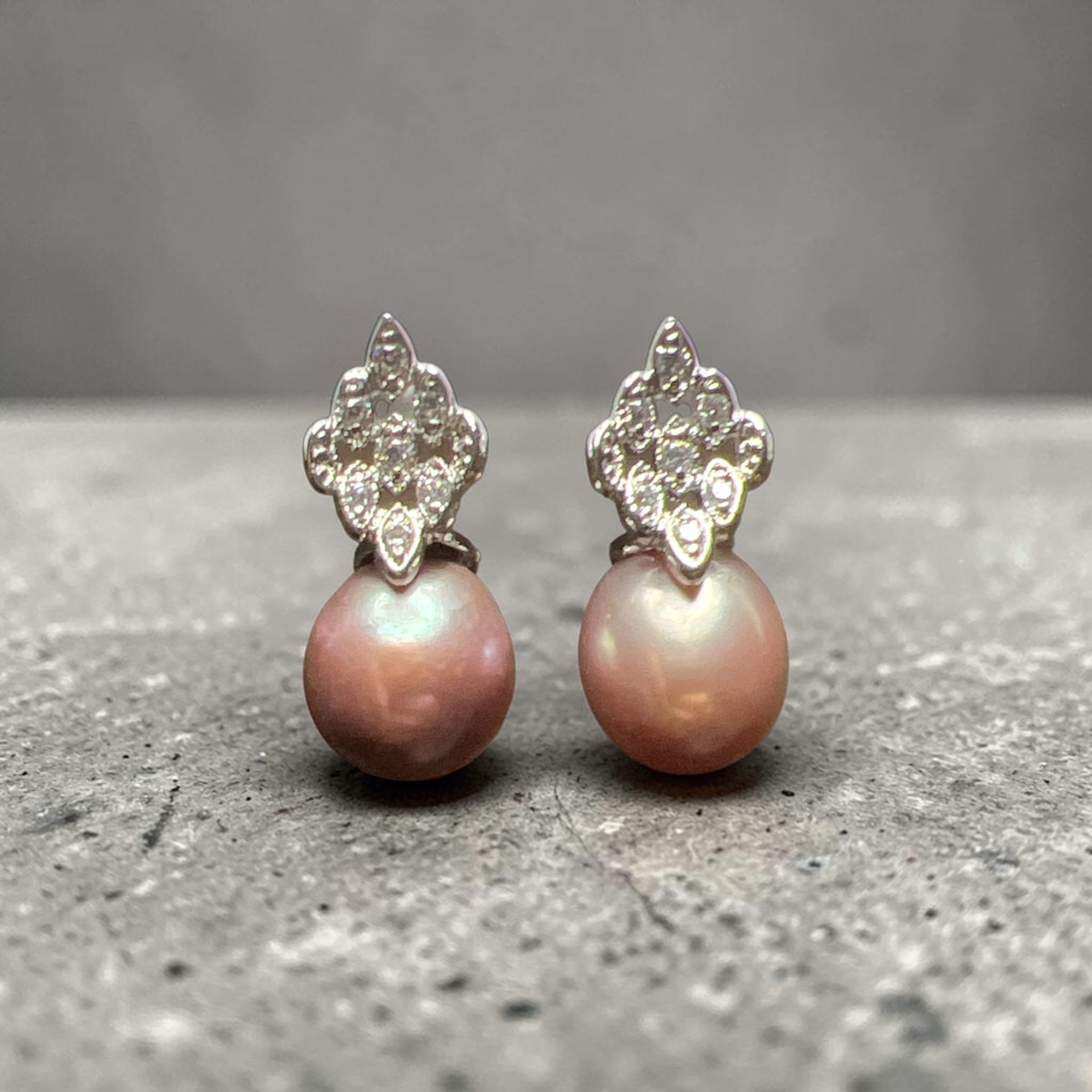 Cultured Freshwater Pearl Earrings